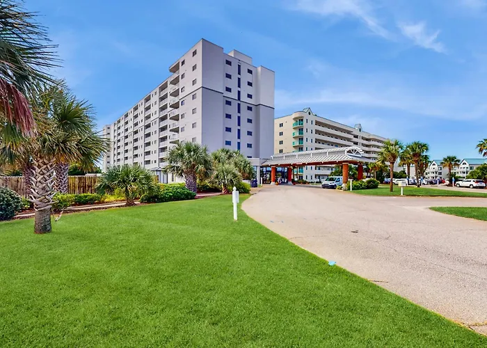 Plantation East #3205 *